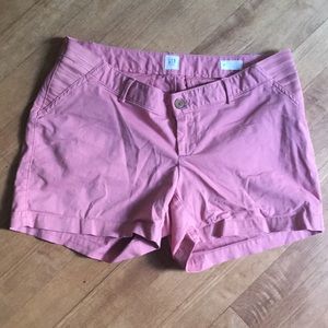 Gap size 0 maternity shorts